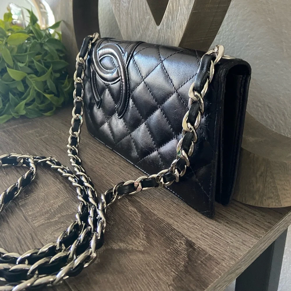 ⛓🖤 Chanel Quilted Cambon Wallet Chain on Shoulder or Crossbody Revamp Bag